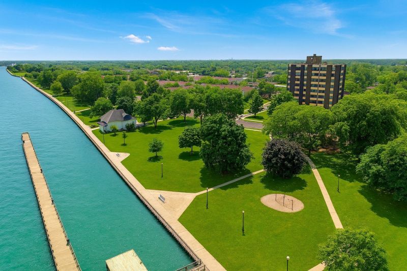 Best Concrete Foundation Repair pros in Pinckney, MI